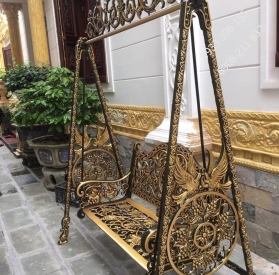 Xích đu hoa văn cổ điển